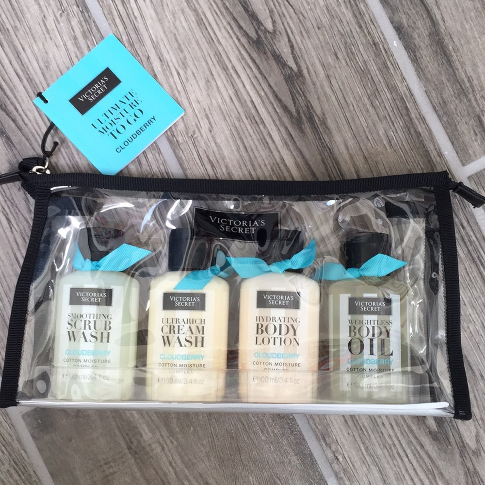 Victorias Secret CLOUDBERRY Ultimate Moisture